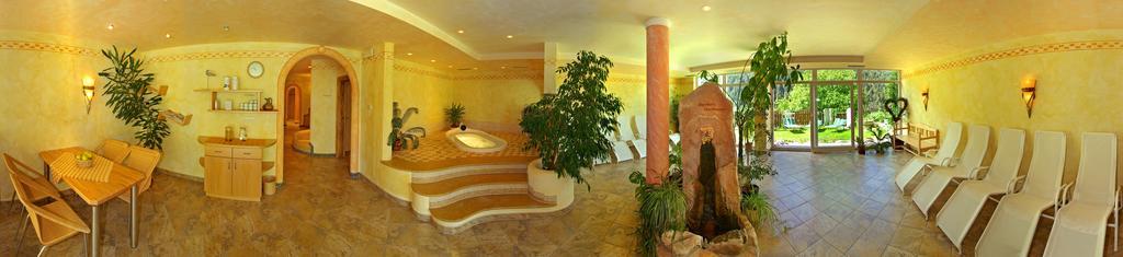 Hotel Jaegerhof San Leonardo in Passiria Extérieur photo