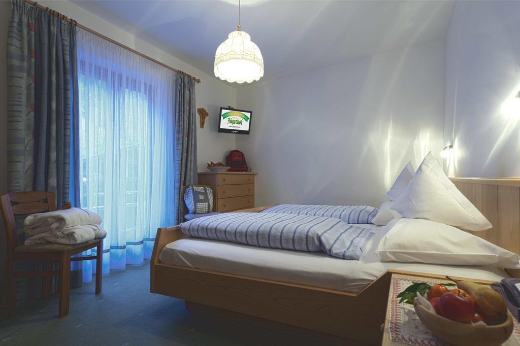 Hotel Jaegerhof San Leonardo in Passiria Extérieur photo