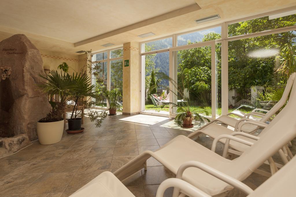 Hotel Jaegerhof San Leonardo in Passiria Extérieur photo